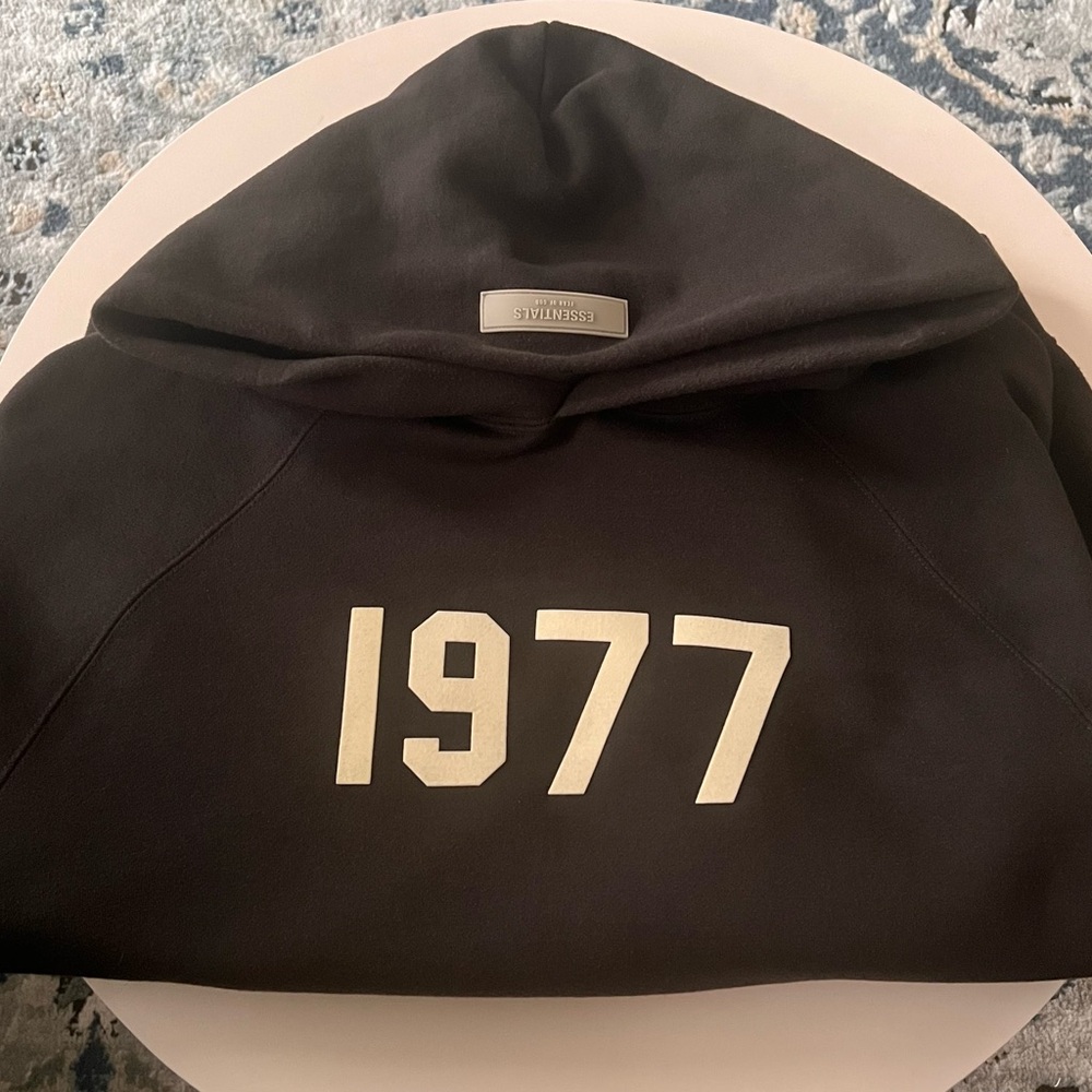 ESSENTIALS FEAR OF GOD 1977 HOODIE